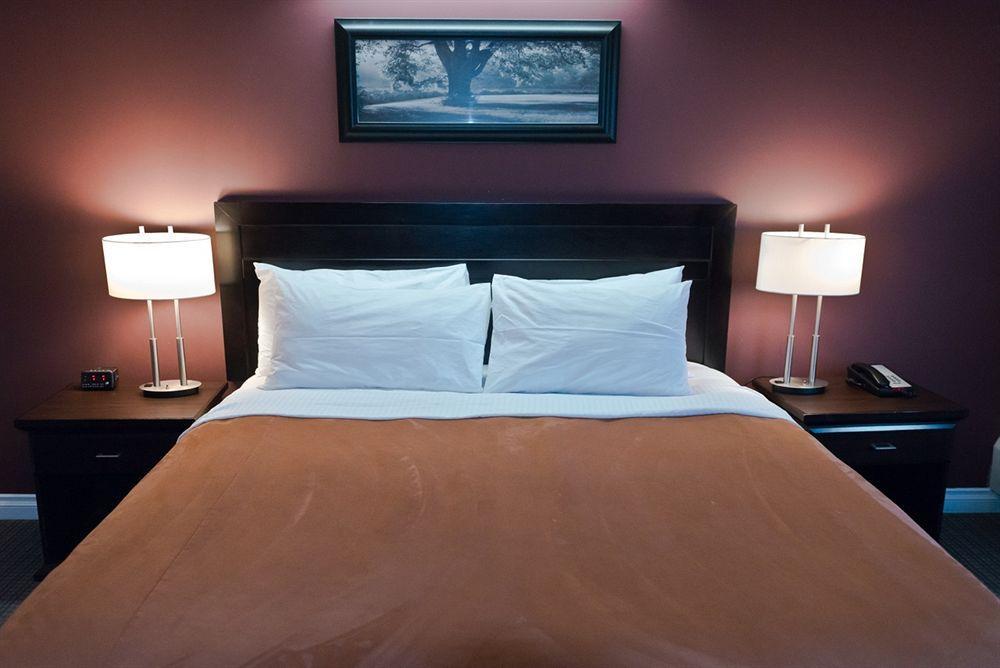 Coliseum Inn Edmonton Zewnętrze zdjęcie
