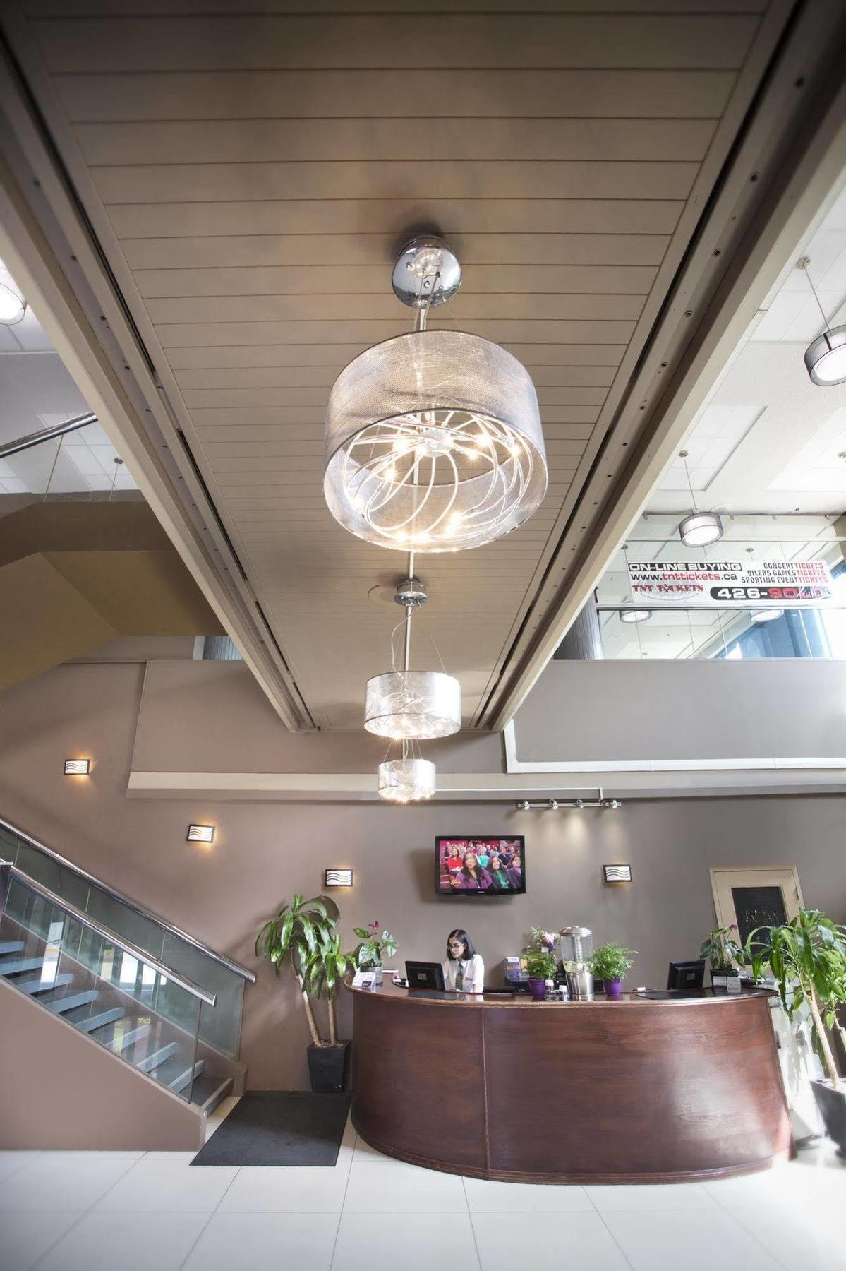 Coliseum Inn Edmonton Zewnętrze zdjęcie
